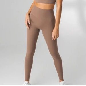 Balance Athletica The Cloud Pant Smokey quartz